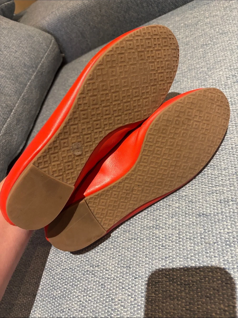 Tory Burch Leather flats! Women’s 9